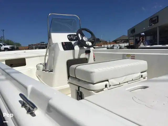 Mako Pro 21 Skiff