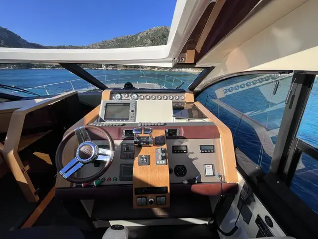 Fairline 64 Targa