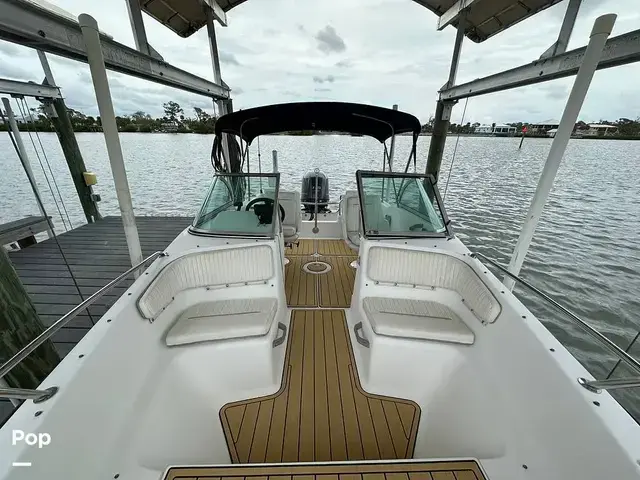 Boston Whaler Dauntless 17