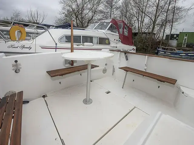 Jeanneau Merry Fisher 695