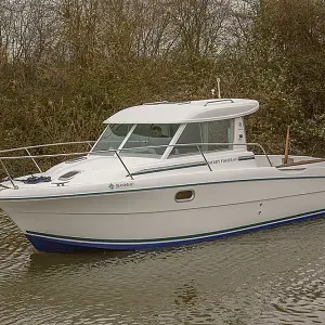 2004 Jeanneau Merry Fisher 695