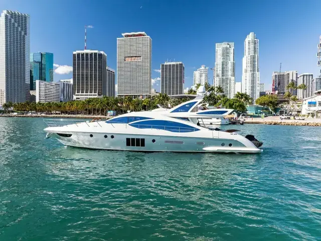 Azimut 72s