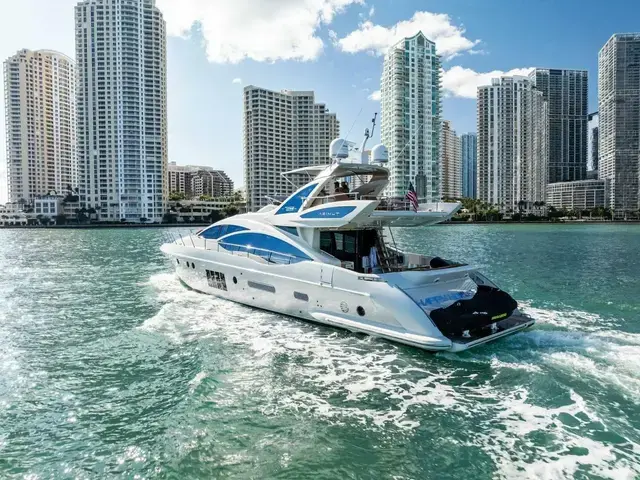 Azimut 72s