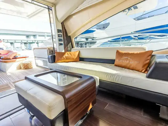 Azimut 72s