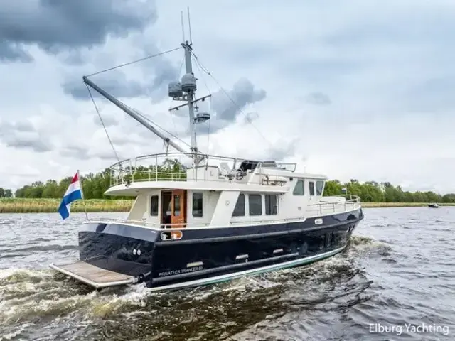 Privateer Trawler 50 - France Proof - Stabilizers