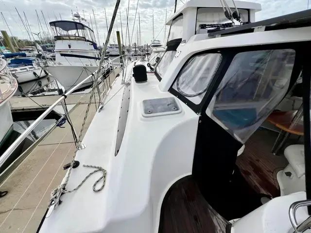 Perry 63 Prestige Motor Sailer