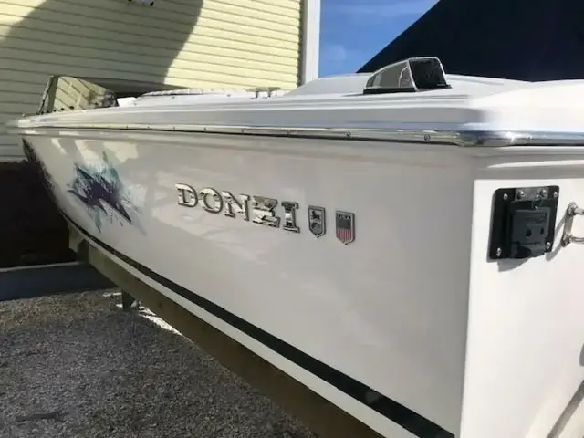 Donzi Classic 22