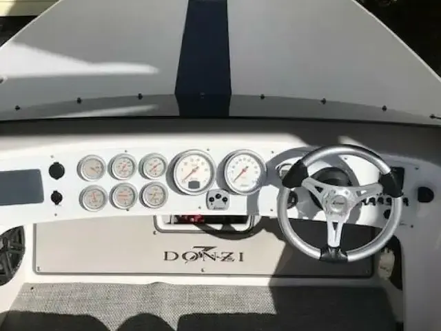 Donzi Classic 22