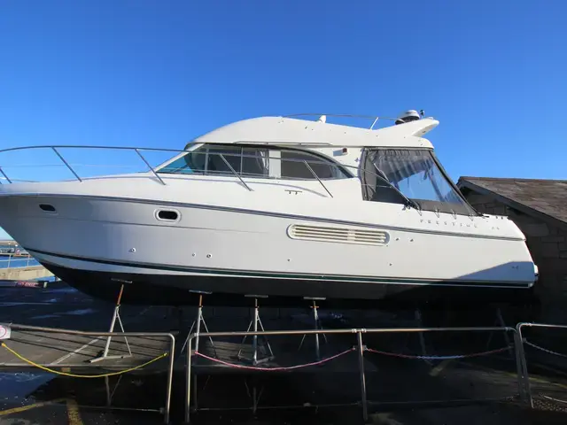 Prestige 36