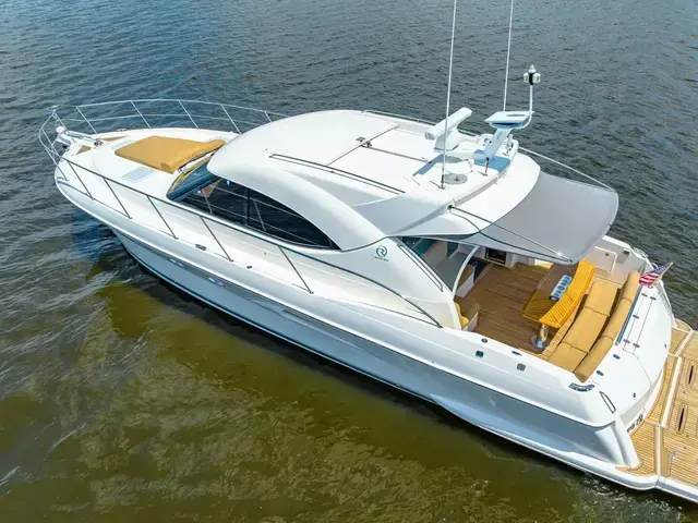 Riviera Sport Yacht 5000