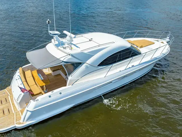 Riviera Sport Yacht 5000