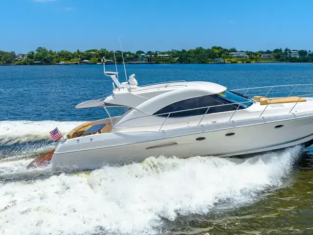 Riviera Sport Yacht 5000