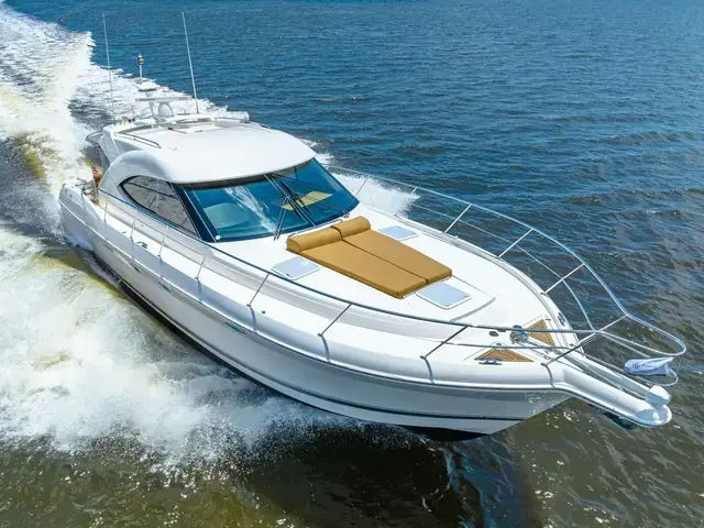 Riviera Sport Yacht 5000