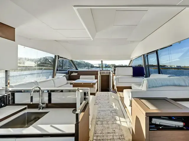 Prestige 520