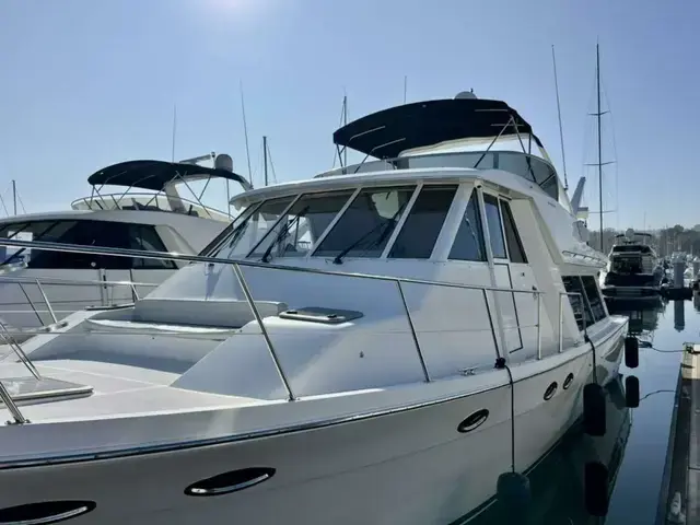 Meridian 490 Pilothouse