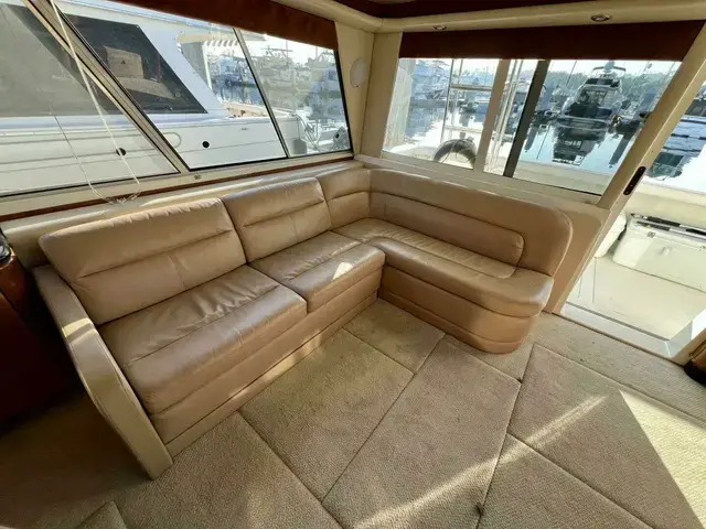 Meridian 490 Pilothouse