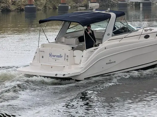 Rinker 342 Express Cruiser