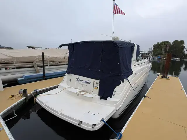 Rinker 342 Express Cruiser