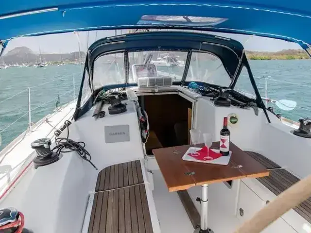 Beneteau First 40