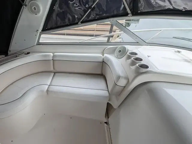 Rinker 342 Express Cruiser