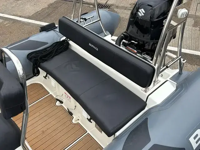 Brig Navigator 570