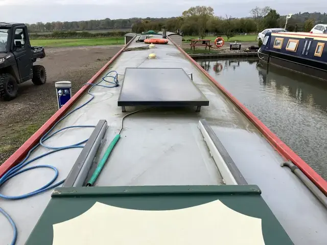 JL Pinder & Son Narrowboat