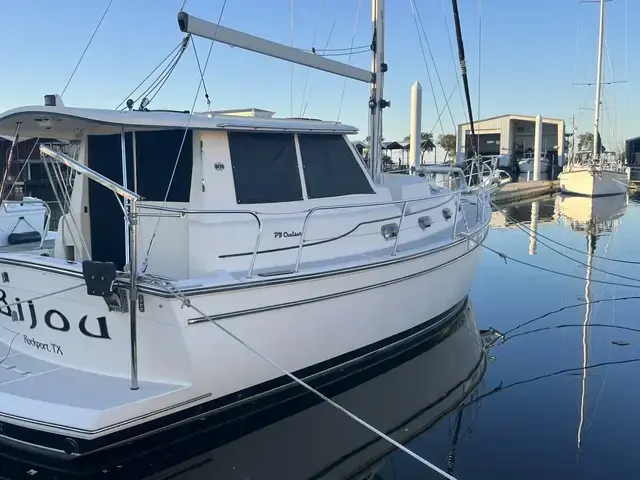 Island Packet PY Trawler - Motorsailer