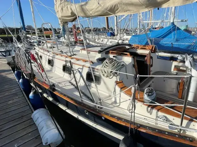 Pacific Seacraft 34