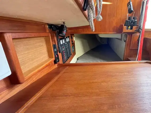 Pacific Seacraft 34