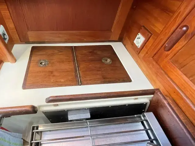 Pacific Seacraft 34