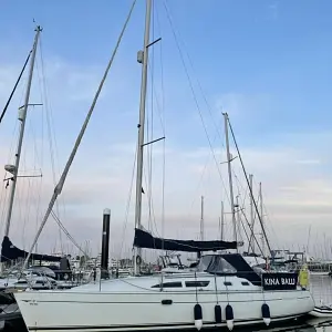 2000 Jeanneau Sun Odyssey 37