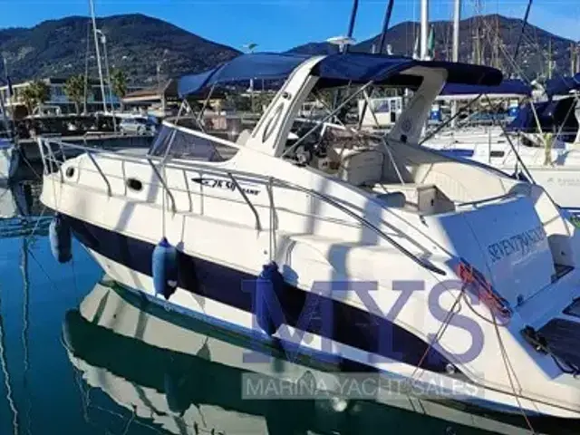 Mano 26.50 Cabin Cruiser