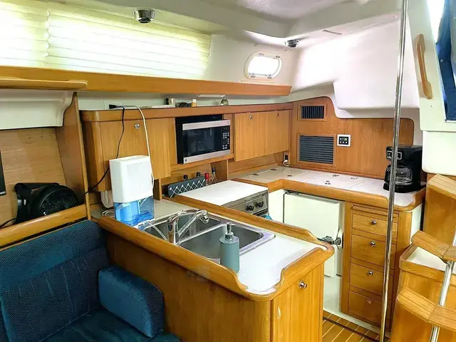 Catalina 350