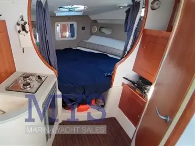 Mano 26.50 Cabin Cruiser