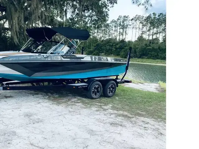 Nautique Ski