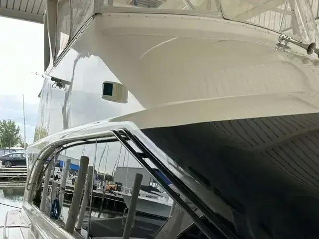 Ocean Yachts 48 CONVERTIBLE