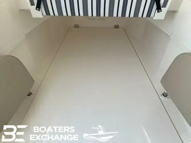 Cobia 350 Center Console