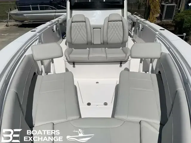 Everglades Boats 335cc