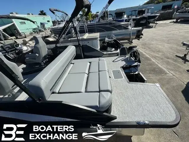 Bennington Pontoons 22MSBSE