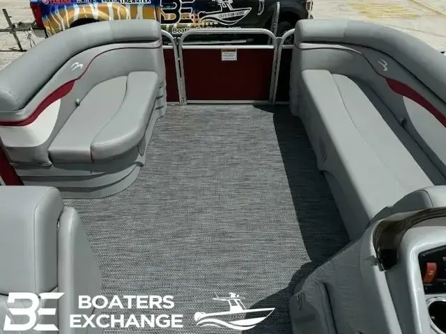 Bennington Pontoons 20SVL