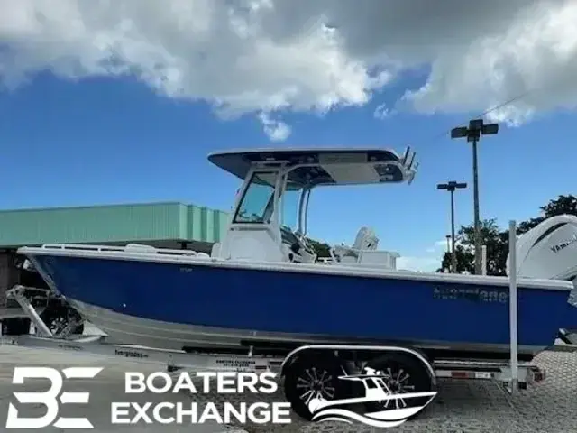 Everglades Boats 273 CC