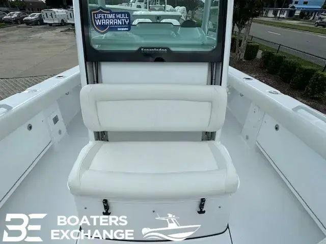 Everglades Boats 273 CC