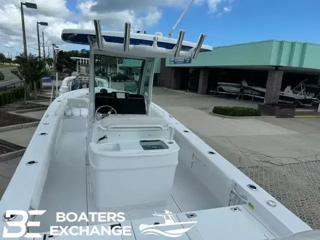 Everglades Boats 273 CC