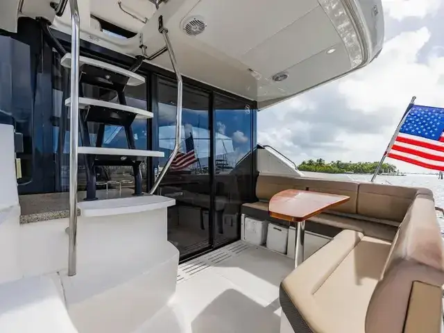 Sea Ray 400 Fly