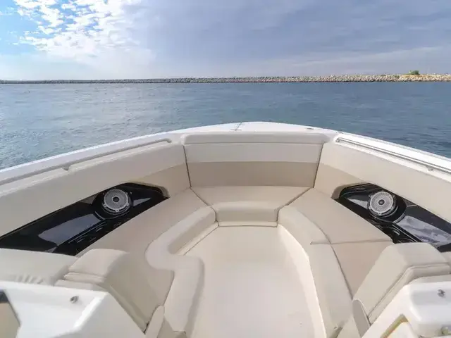 Boston Whaler 280 Vantage