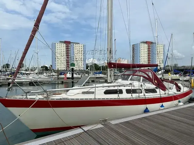 Marcon Yachting 34 Center Cockpit