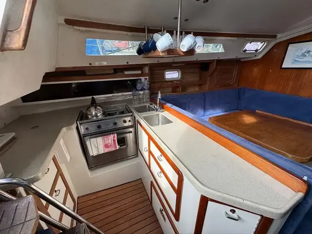 Catalina 30