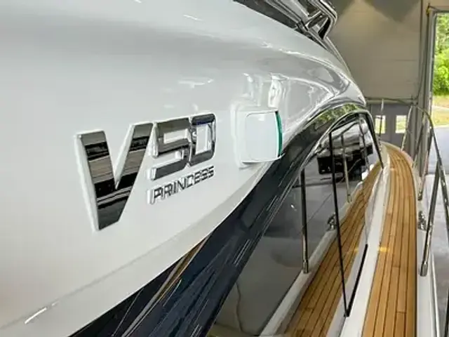 Princess V50 Open