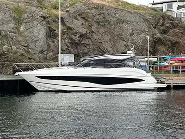 Princess V50 Open