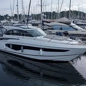 2021 Princess V50